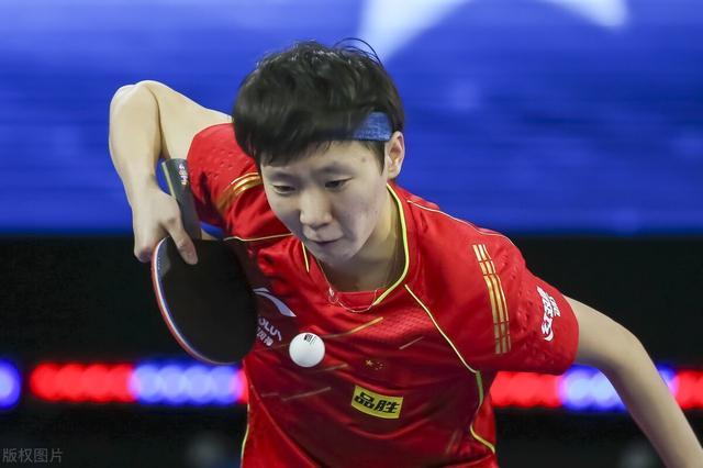 也凸显了巴 也凸显了巴