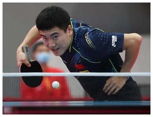 更需要冷静 更需要冷静