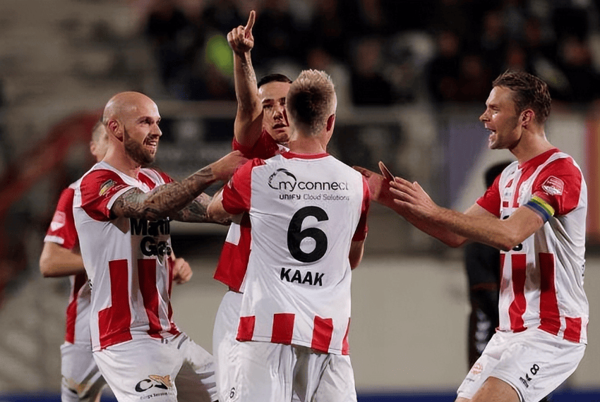 同目標而奮 同目標而奮