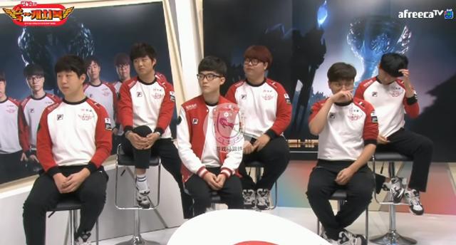 形成轻度羁 形成轻度羁